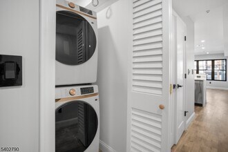 479 15th Ave in Newark, NJ - Building Photo - Building Photo