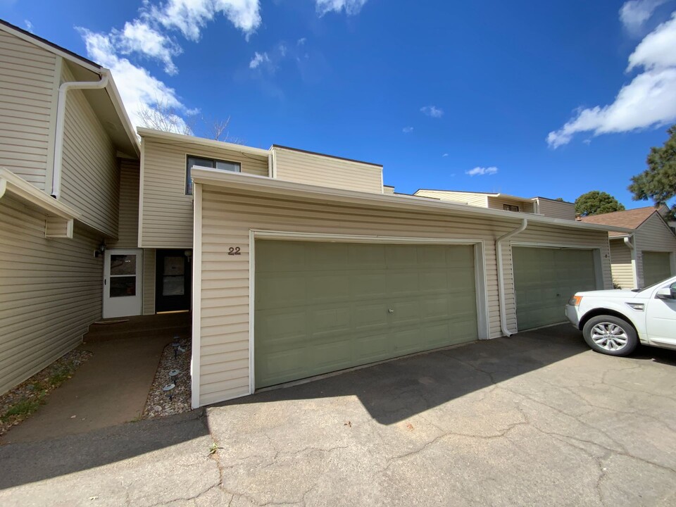 22 Westlake Dr NE in Albuquerque, NM - Building Photo