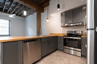 Painters Row in Louisville, KY - Building Photo - Interior Photo