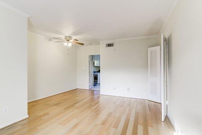 91 Rumson Rd NE, Unit C35 in Atlanta, GA - Building Photo - Building Photo