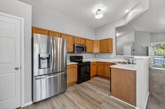 12796 E Wyoming Pl in Aurora, CO - Building Photo - Building Photo