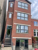 5516 S Indiana Ave, Unit 4 in Chicago, IL - Building Photo