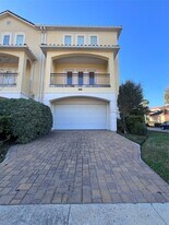 3000 McCulloch Cir in Houston, TX - Building Photo