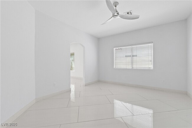 property at 3004 Sun Lake Dr