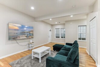 2808 Colfax Ave South in Minneapolis, MN - Building Photo - Building Photo