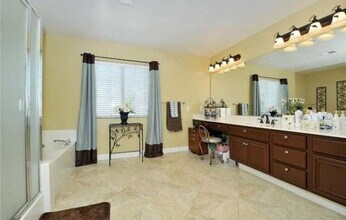552 Sipes Cir in Chula Vista, CA - Building Photo - Building Photo