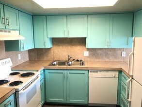 7302 Duval St in Austin, TX - Building Photo - Building Photo