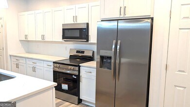 4088 Atlantic Ave in Macon, GA - Building Photo - Building Photo