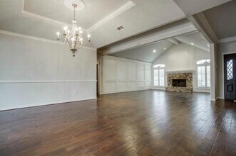 6404 Camille Ave in Dallas, TX - Building Photo - Building Photo