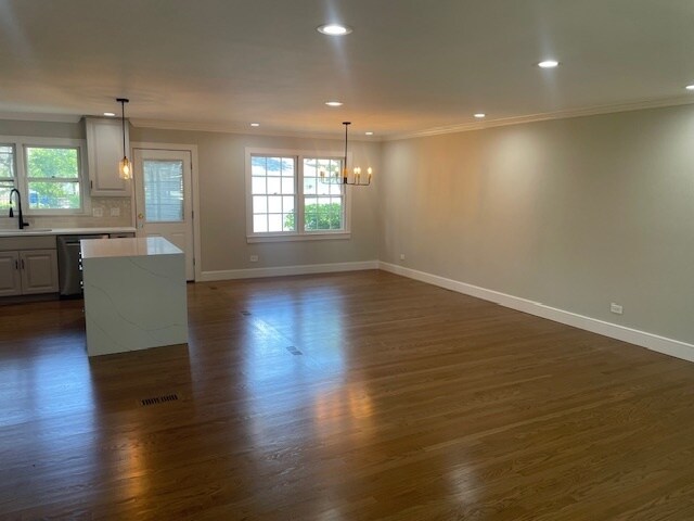 556 Jefferson St in Hinsdale, IL - Building Photo - Building Photo
