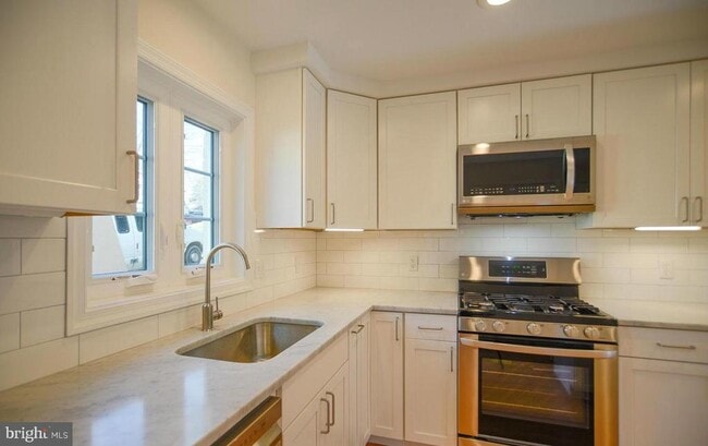 2503 Holman Ave in Silver Spring, MD - Building Photo - Building Photo