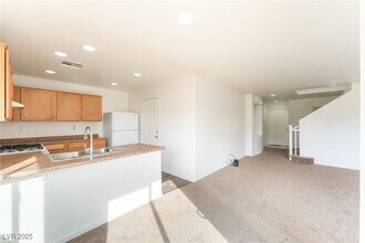 4045 Puebla St in Las Vegas, NV - Building Photo - Building Photo
