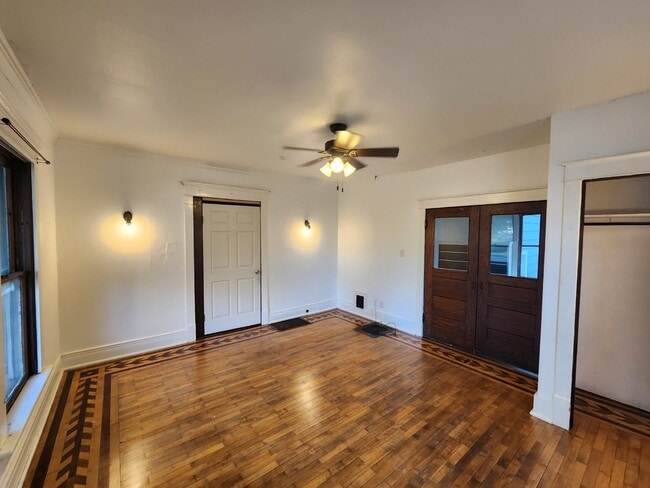 122 N Lawe St in Appleton, WI - Building Photo - Building Photo