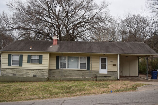 property at 2904 S Q St