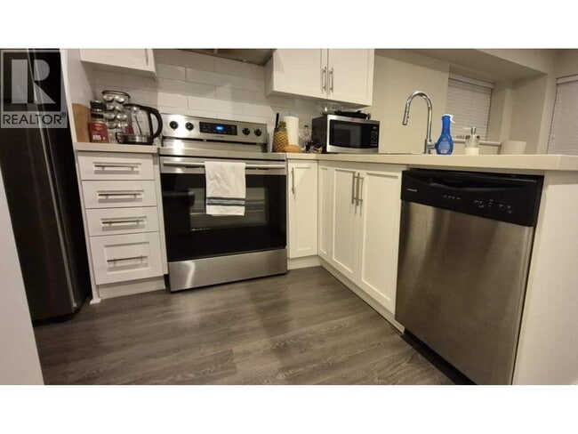 property at 23944-23104 104 Ave