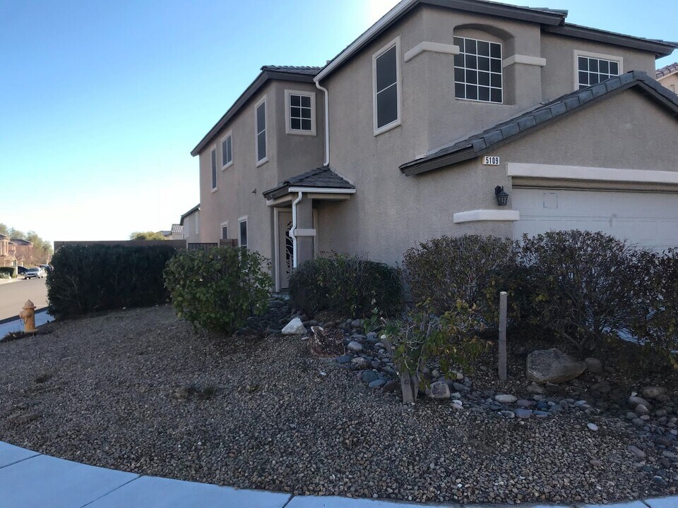 5109 Fireside Ranch Ave in Las Vegas, NV - Building Photo
