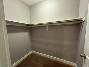 401 Abby Rd in Raymond, WA - Building Photo - Building Photo