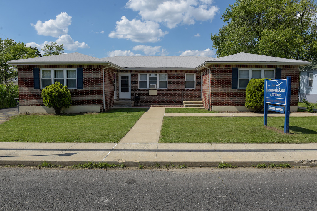 South Monmouth Beach Apartments in Long Branch, NJ - Building Photo