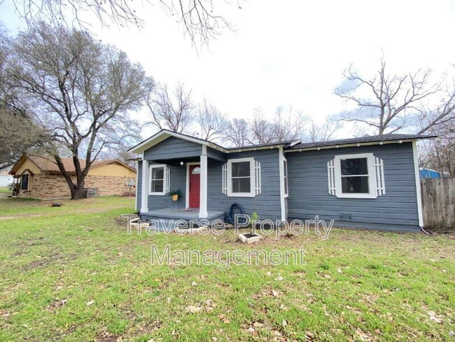 145 Gordon Dr in Azle, TX - Building Photo - Building Photo