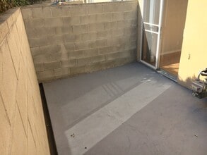 1511 Yale St, Unit E in Santa Monica, CA - Foto de edificio - Building Photo