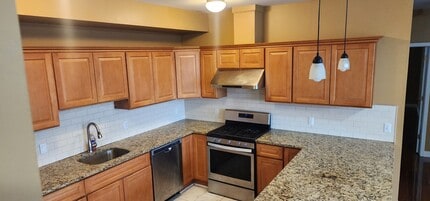 25 Cottage St, Unit 3 in Newark, NJ - Building Photo - Building Photo