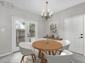 2234 Naomi St in Houston, TX - Building Photo