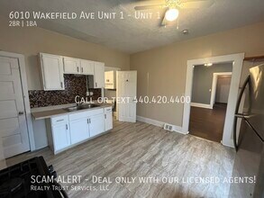 6010 Wakefield Ave, Unit Unit 1 in Cleveland, OH - Building Photo - Building Photo