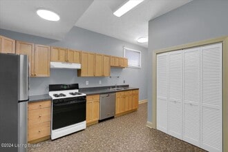 1124 Rammers Ave in Louisville, KY - Building Photo - Building Photo