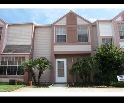 11127 Alderly Commons Ct in Orlando, FL - Building Photo