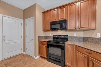 12340 Sand Pine Ct in Jacksonville, FL - Building Photo - Building Photo