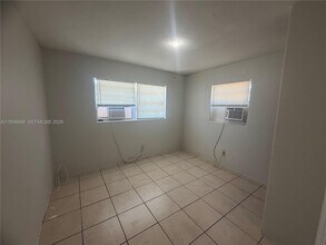 612 NW 14th Ave in Fort Lauderdale, FL - Building Photo - Building Photo