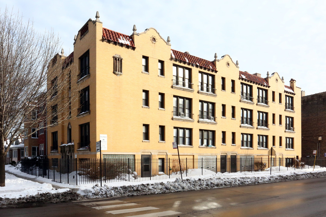 The Palomar in Chicago, IL - Building Photo