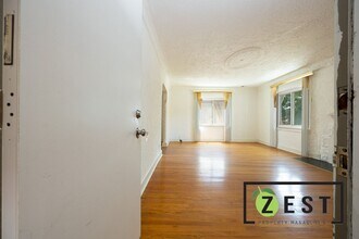 17352 Roselawn St in Detroit, MI - Building Photo - Building Photo