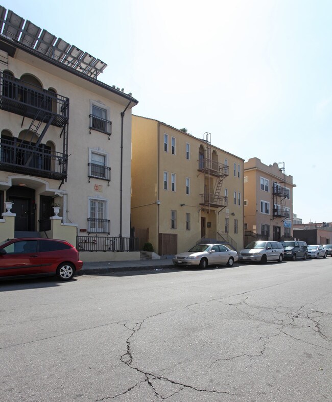 522 S Union Ave in Los Angeles, CA - Building Photo - Building Photo