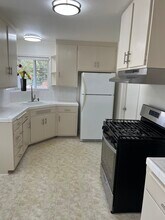 3701 Mosswood Dr, Unit 3701 Mosswood Dr in Lafayette, CA - Foto de edificio - Building Photo