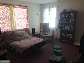213 Laurel Ave in Glassboro, NJ - Building Photo - Building Photo