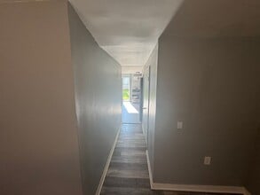 663 2nd Ave in Troy, NY - Building Photo - Building Photo