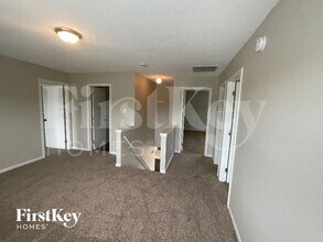 11 Atherton Ct in Brownsburg, IN - Foto de edificio - Building Photo