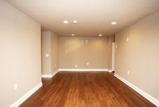 Prescott Square in Baltimore, MD - Building Photo - Interior Photo