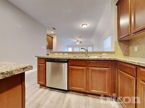 2413 Castle Creek Dr in Little Elm, TX - Building Photo - Building Photo