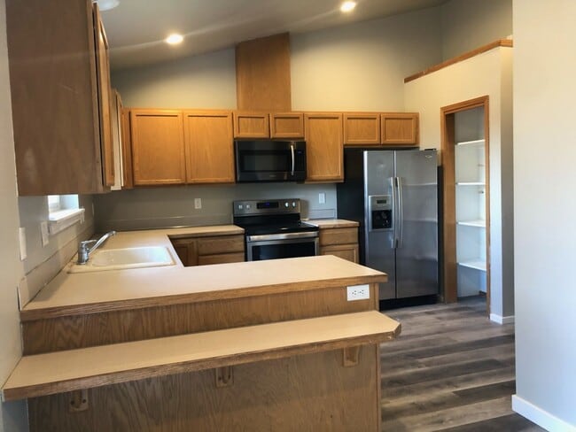 922 S 34th St in Bellingham, WA - Building Photo - Building Photo