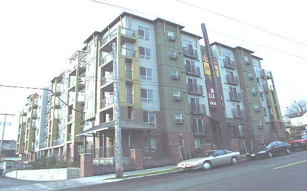 Epic Condominiums in Seattle, WA - Foto de edificio - Building Photo