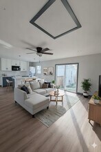 2162 Flintridge Dr in San Diego, CA - Building Photo - Building Photo