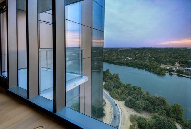 44 East Ave, Unit 2511 in Austin, TX - Building Photo - Building Photo