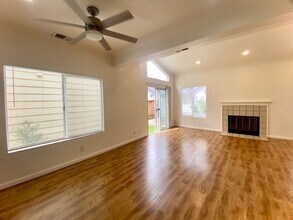 6489 Buena Vista Dr in Newark, CA - Building Photo - Building Photo