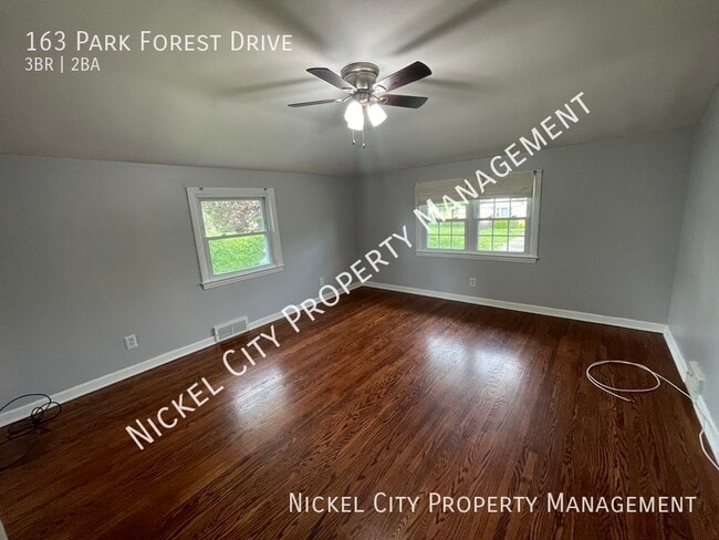 163 Park Forest Dr in Buffalo, NY - Building Photo - Building Photo