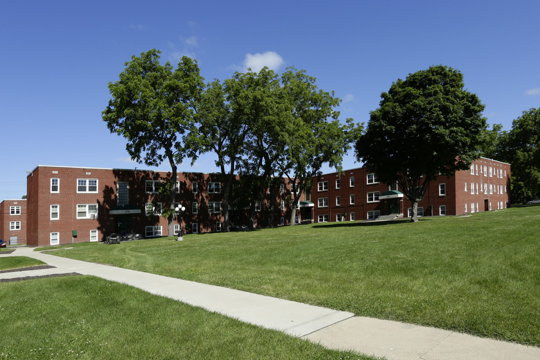 Cedar Glen in South Bend, IN - Building Photo