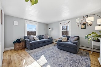 2 Ridgeland Ave in South Portland, ME - Foto de edificio - Building Photo