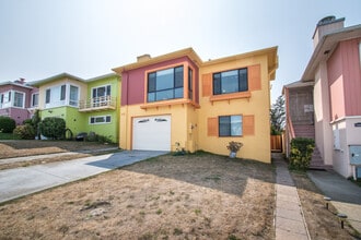 1272 S Mayfair Ave in Daly City, CA - Building Photo - Building Photo