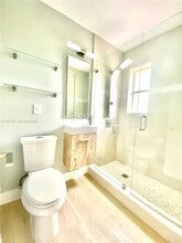 6330 SW 79th St in South Miami, FL - Building Photo - Building Photo